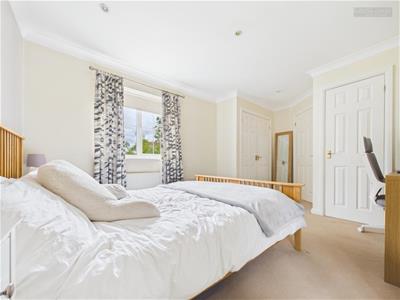 Property details for Knighton Close, Hampton Vale, Peterborough Offers ...